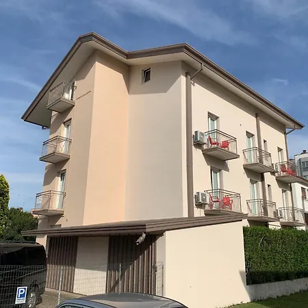 Apartment Dainese Apartments, Casa Ester Lido di Jesolo